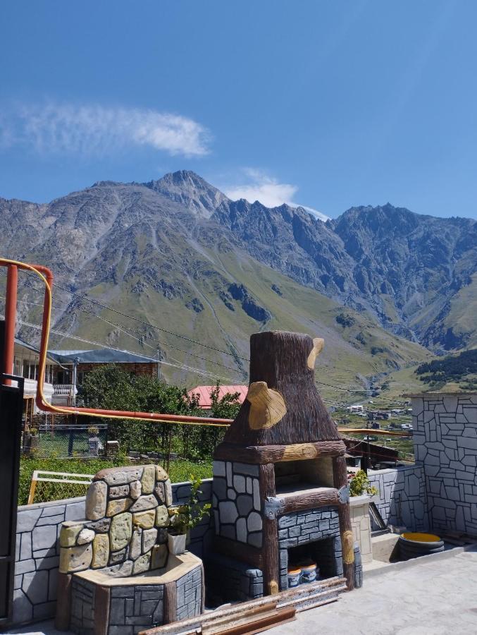 Kazbek View Hostel Казбеги Екстериор снимка