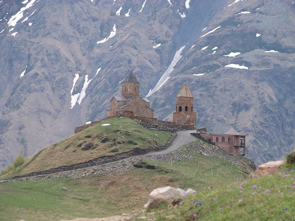 Kazbek View Hostel Казбеги Екстериор снимка